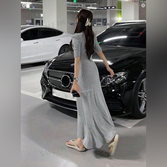 DAZY Gray Ribbed Knit Twist Detail Maxi Dress size Medium - Picture 6 of 13